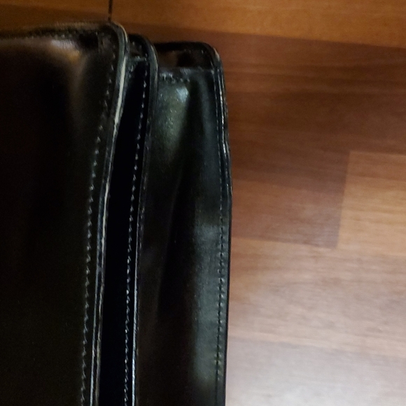 Tonino Lamborghini 100% Italian black leather briefcase - Picture 4 of 10